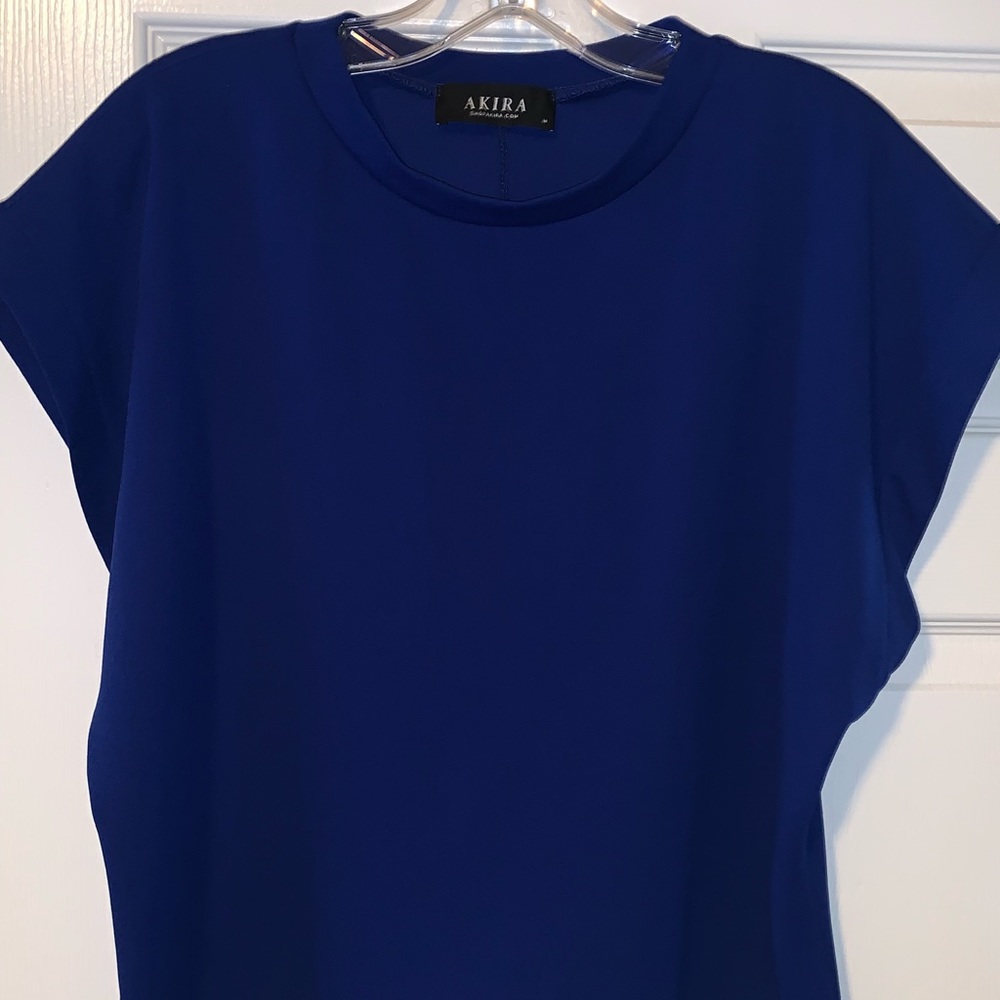 Akira cobalt blue top.